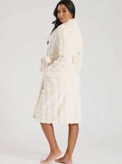 Crème - Loungeable Bubble Cut Fleece Shawl Collar Midi Dressing Gown