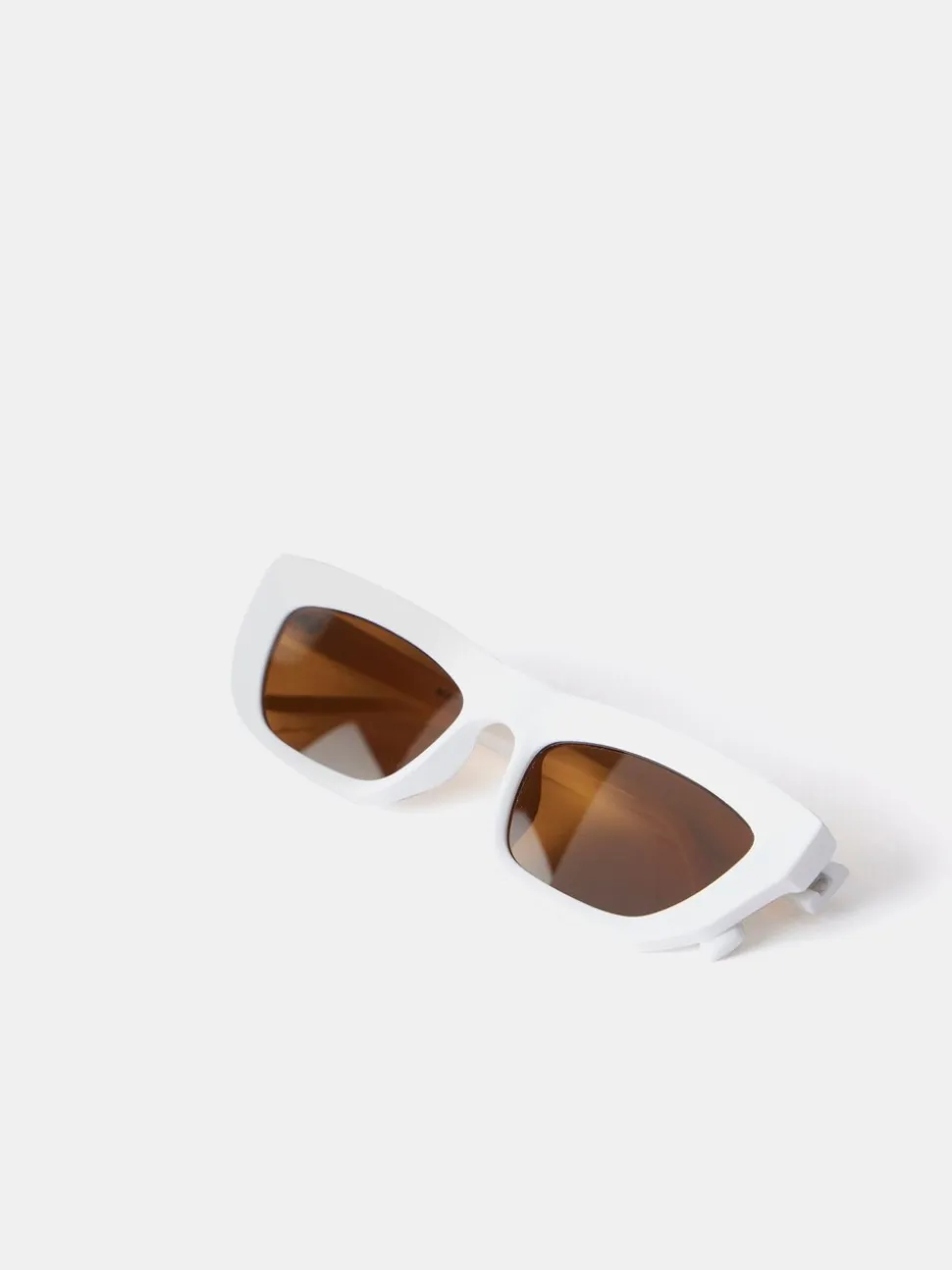 Crème - Mint Velvet Rectangular Sunglasses