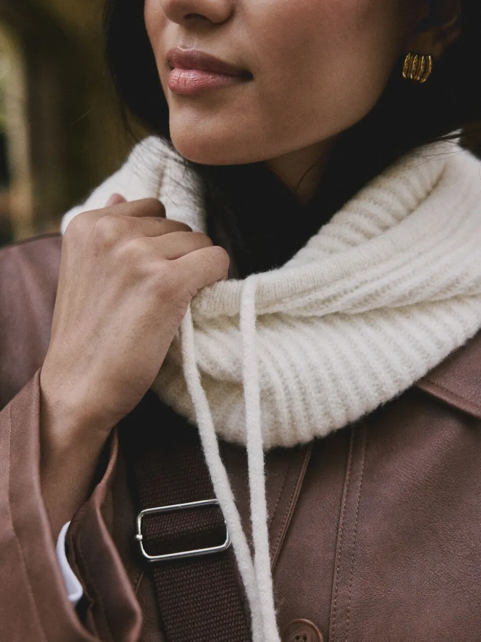 Crème - Ribbed Bonnet Hat