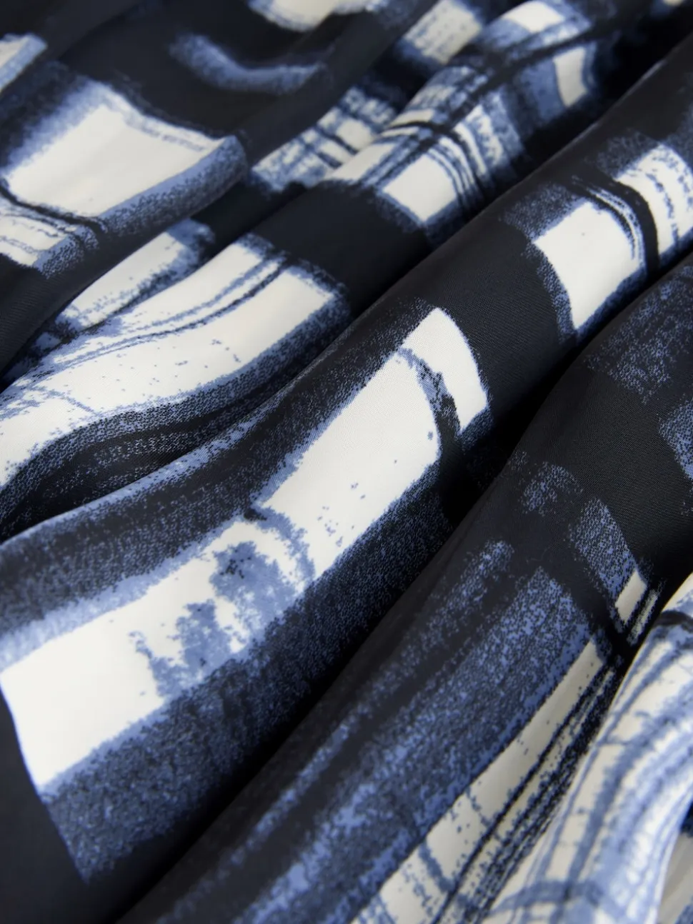 Crème/marineblauw ruit - Satin Pleated Maxi Skirt