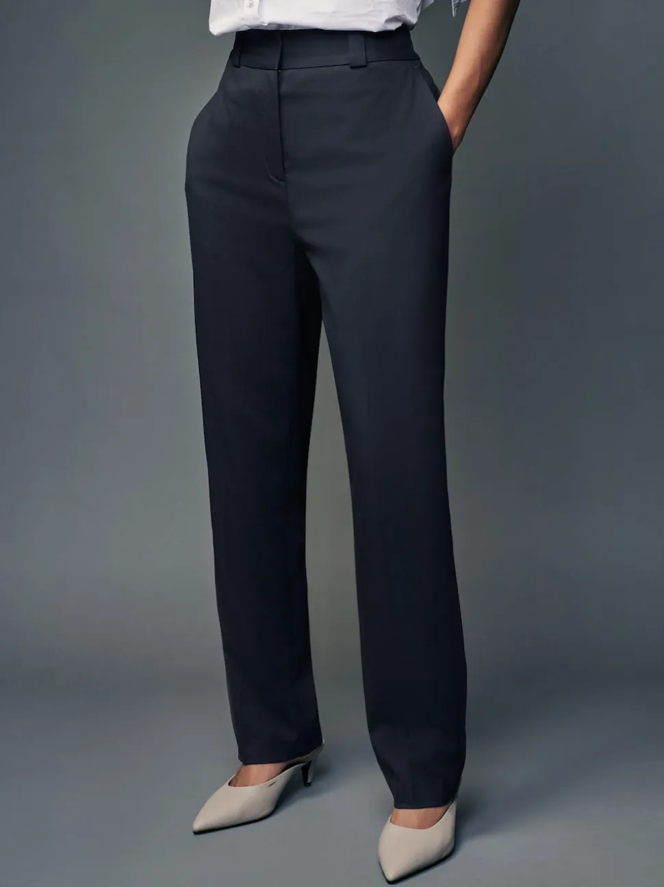 Donkerblauw - Maatgesneden slim fit broek van stevige stof