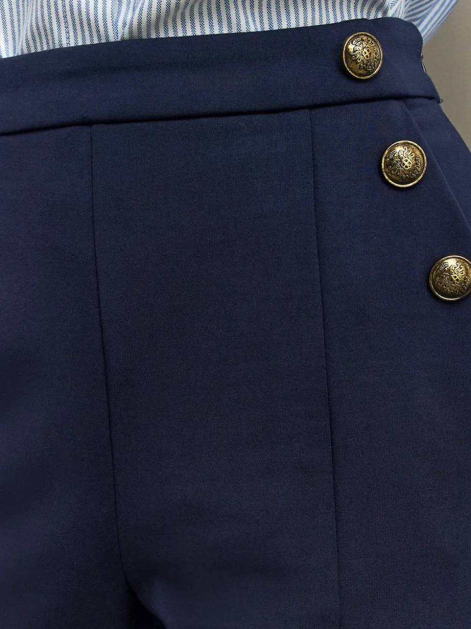 Donkerblauw - Ponte Broek met Wijde pijpen en goudkleurige knoopdetails
