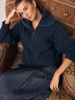 Donkerblauw - Stitchy Knitted Zip Up Collar Cardigan
