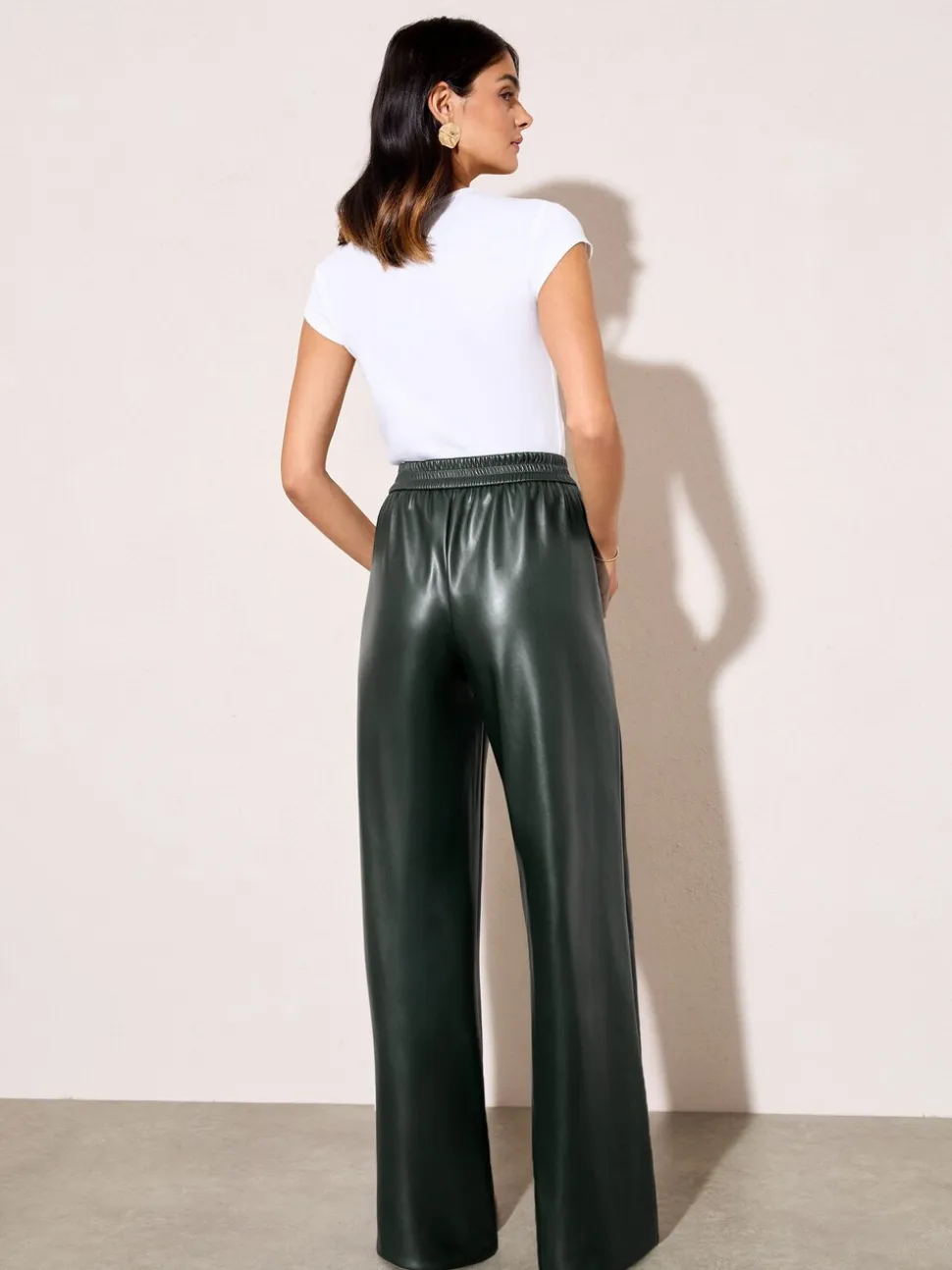 Donkergroen - Friends Like These Faux Leather Elasticaed Trousers