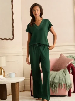 Donkergroen - Love & Roses Lace Detail Jersey Pyjamas Set
