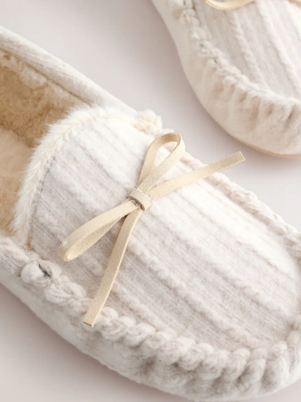 Ecru - Cable Knit Moccasin Slippers