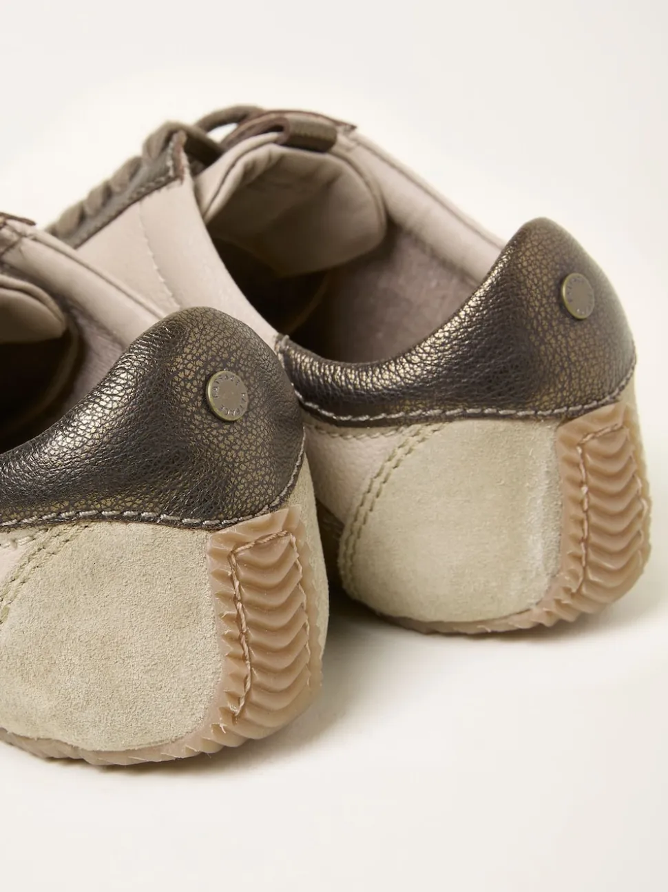FatFace Leather Trainer