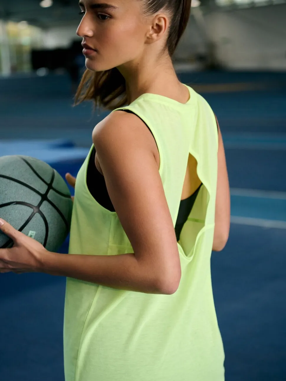 Fluoriserend groen - Actieve lichtgewicht open rug tanktop