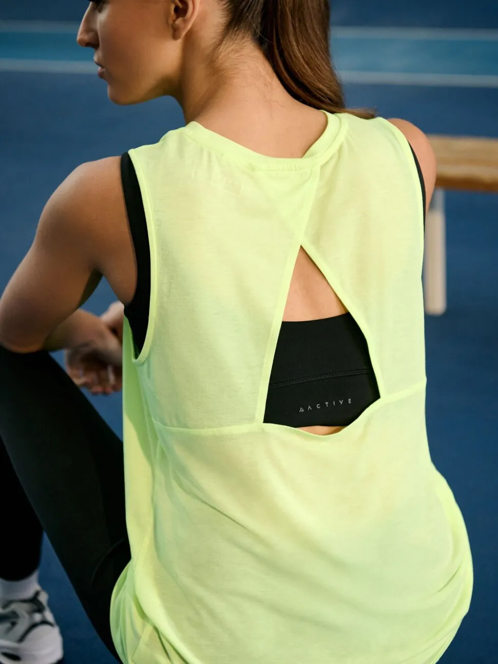 Fluoriserend groen - Actieve lichtgewicht open rug tanktop