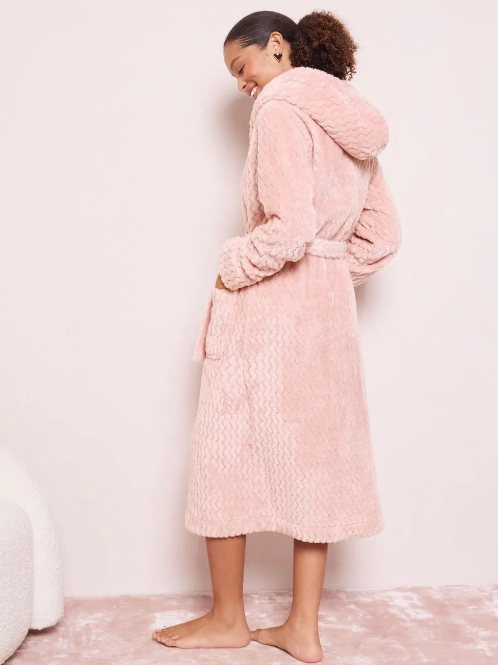 Friends Like These Chevron Cable Robe