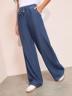 Friends Like These Everyday Elastic Wide Leg Jeans
