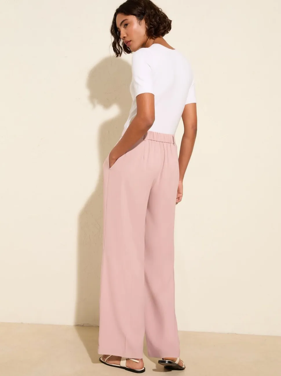 Friends Like These Premium broek met wijde pijpen en elastiek aan de achterkant