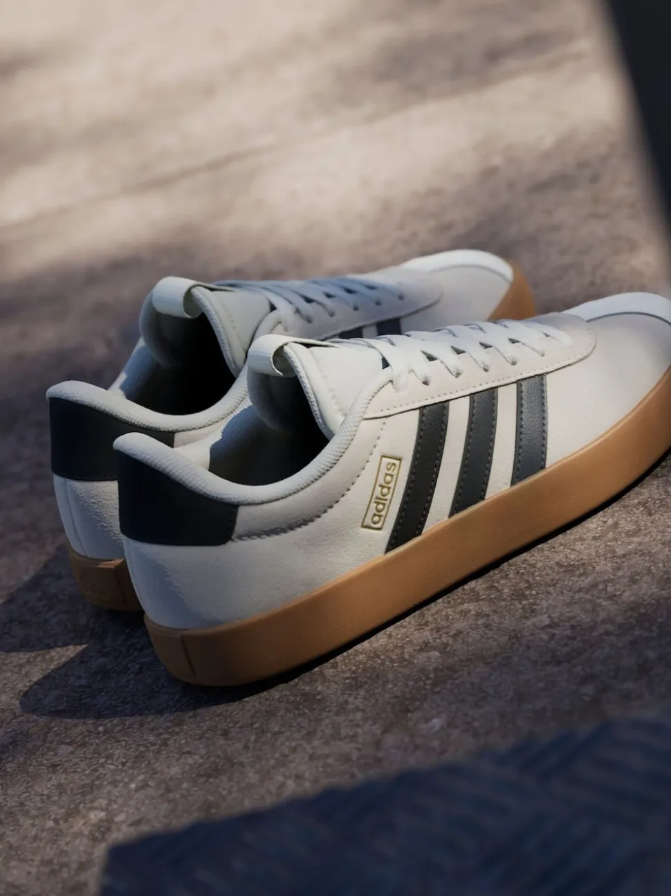 Gebroken wit - adidas - Sneakers VL Court 3.0