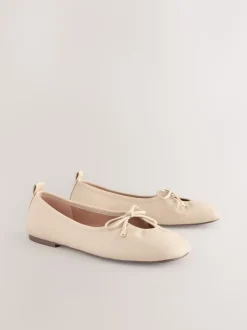 Gebroken wit - Forever Comfort® Tie Up Round Toe Ballet Flats