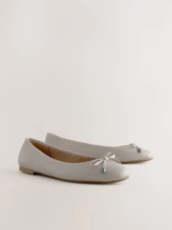 Gebroken wit - Leren Ballerina's met ronde neus