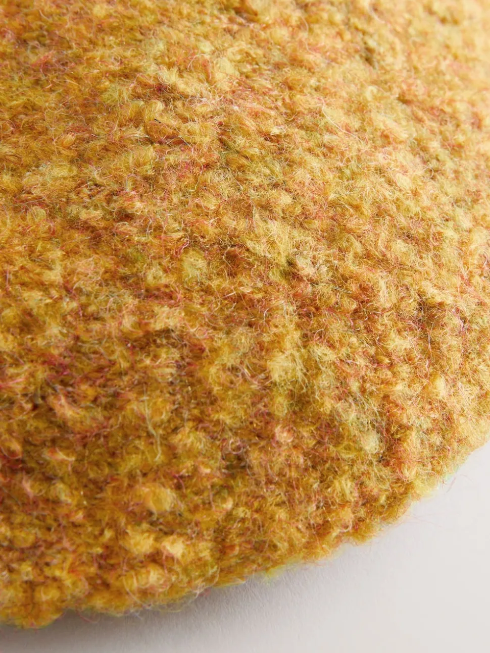 Geel - Boucle Knitted Beanie Hat