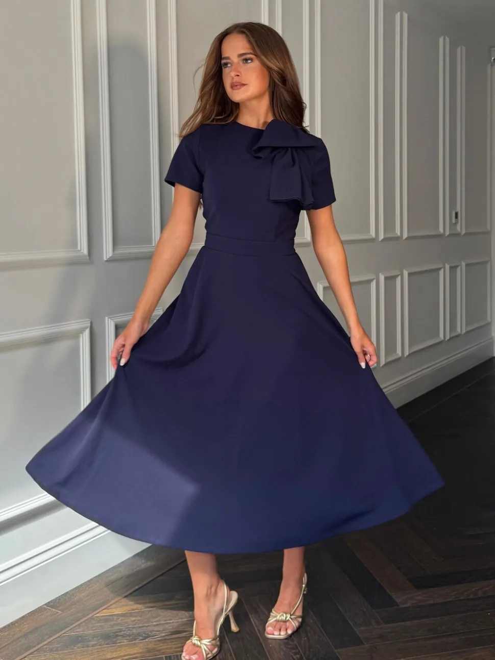 Girl In Mind Minta Bow Detail Short Sleeve Midi Dress