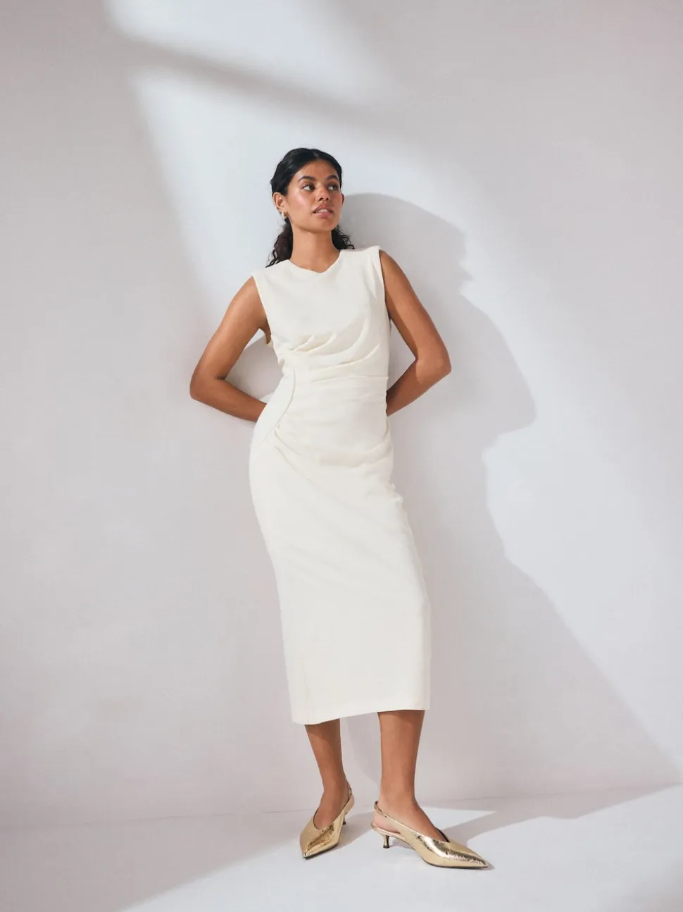 Goud - Punt Toe Lage Slingback Naaldhak Schoenen