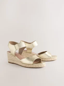 Goud - Ronde Teen Elastische Riem Detail Sleehakken