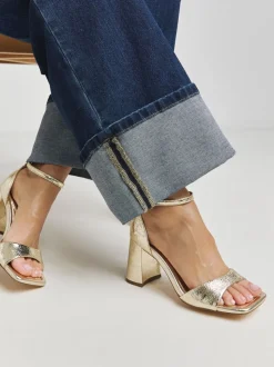 Goud - Simply Be Barely There sandalen met blokhak en extra wijde pasvorm