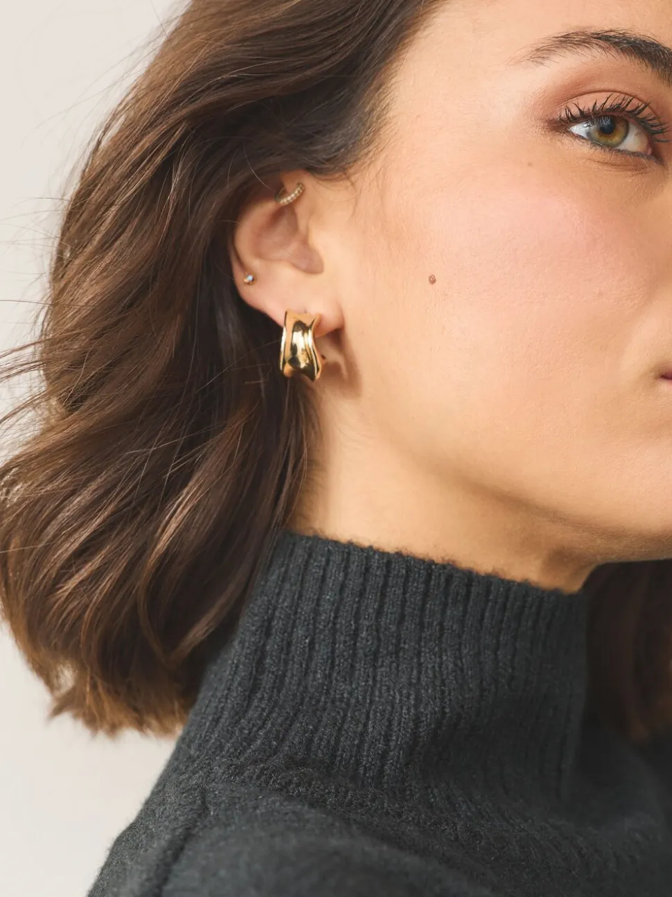 Goudkleurig - Wide Small Hoop Earrings