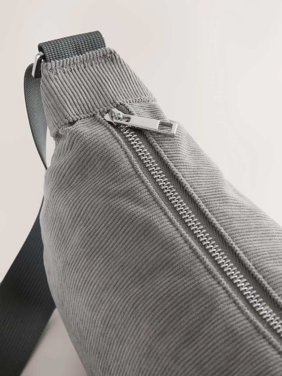Grijs - Cord Effect Sling Bag