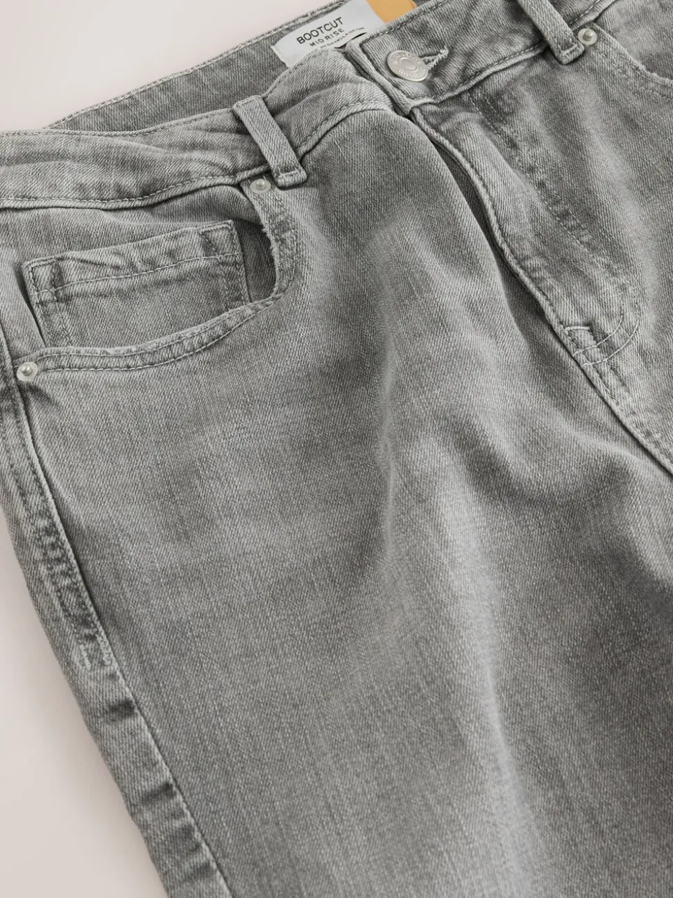 Grijs - Mid Rise Authentic Bootcut Jeans