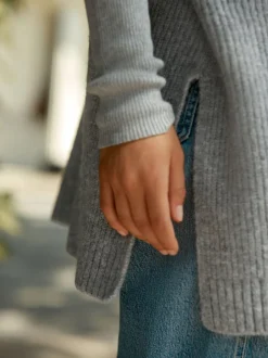 Grijs - Ribbed Mock Layer Poncho