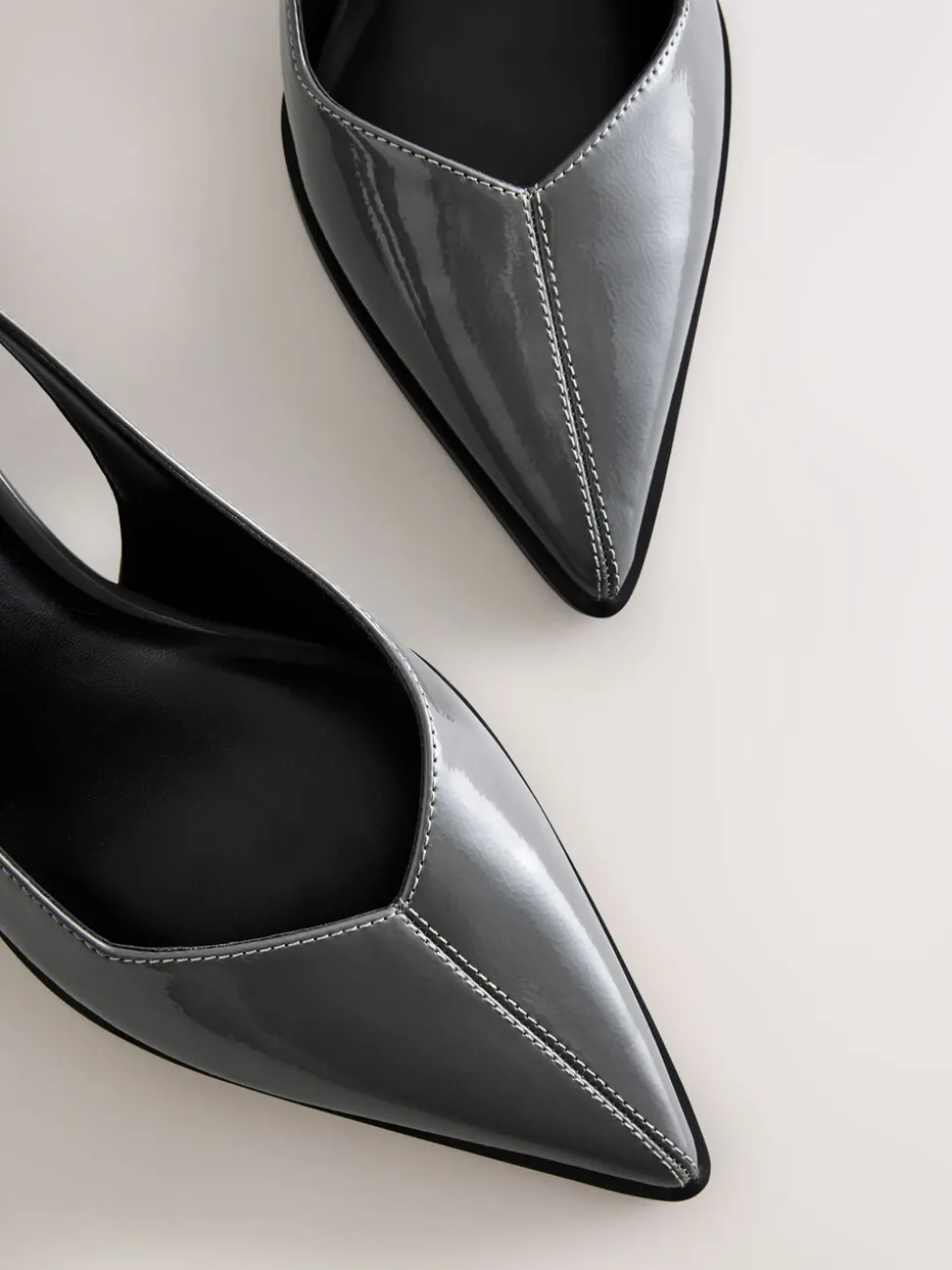 Grijs gelakt - Forever Comfort® Pointed Toe Slingback Block Heels