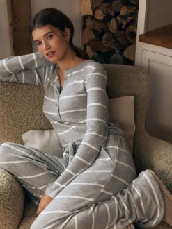 Grijze streep - Behaaglijke pyjama met lange mouwen