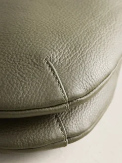 Groen - Leather Scoop Cross-Body Bag