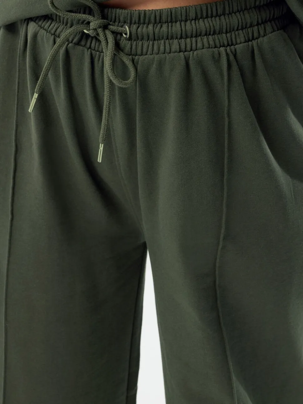 Groen - Yours Curve joggingbroek met wijde pijpen
