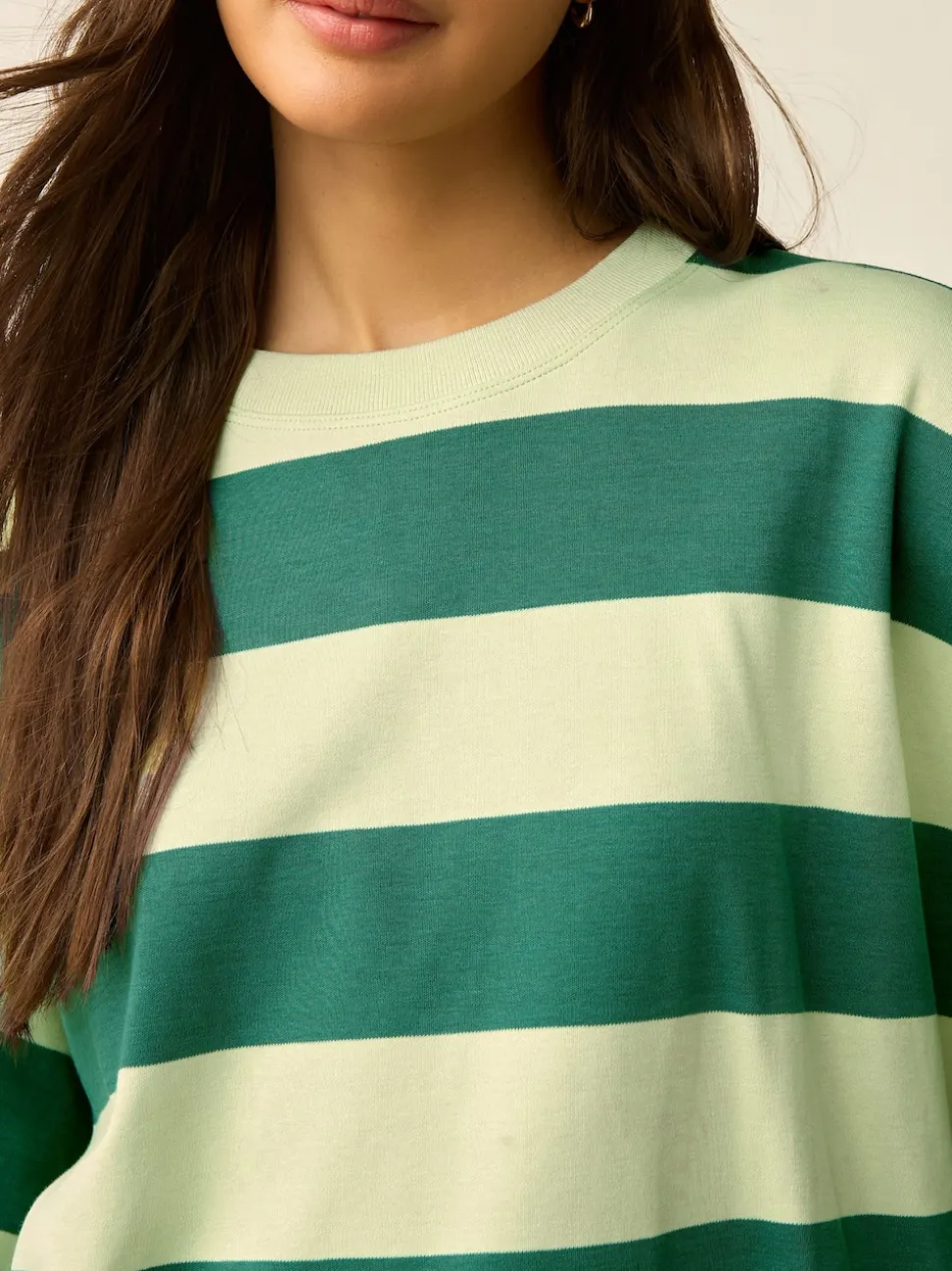 Groen Eenkleurig - Boxy oversized T-shirt met relaxte pasvorm van zware stof en ronde hals