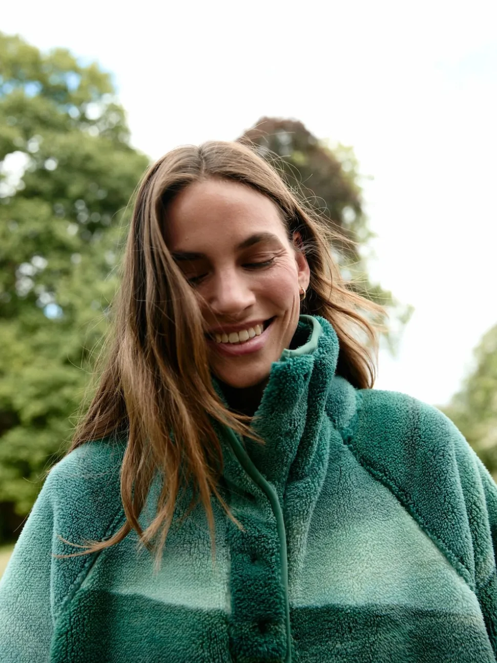 Groene boslandschapscène - Borg fleece top met print