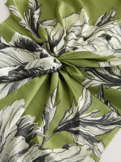 Groen/ecru - Textured Satin Short Sleeve Twist Front Midi Dress