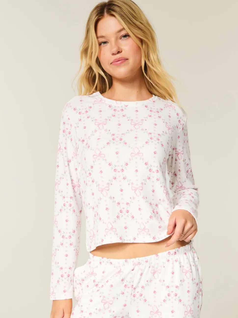 Hollister Cosy Long Sleeve White Pyjama Top