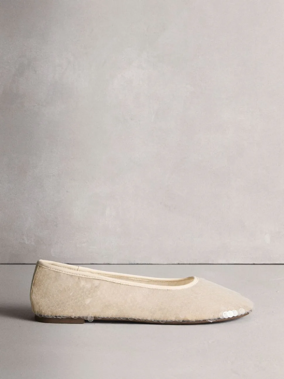 Ivoor - Forever Comfort® Round Toe Sequin Ballerina Flats