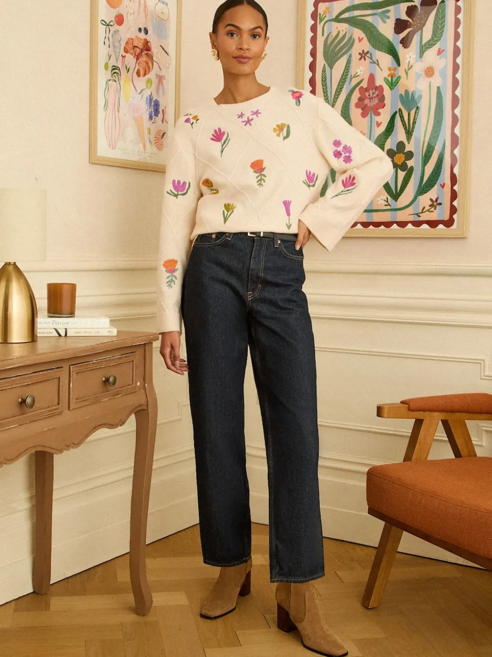 Ivoor - Love & Roses Embroidered Detail Knitted Jumper