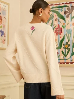 Ivoor - Love & Roses Embroidered Detail Knitted Jumper