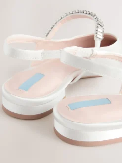 Ivoor - Mary Jane bruidsschoenen met hielbandje en puntige neus voor bruiloft