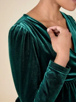 JoJo Maman Bébé fluwelen zwangerschaps- en borstvoedingsjurk met overslag en V-hals