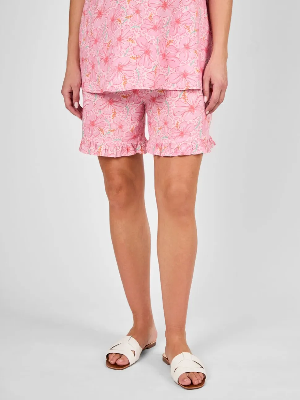 JoJo Maman Bébé Zwangerschapsshort met bloemenpatroon en ruches