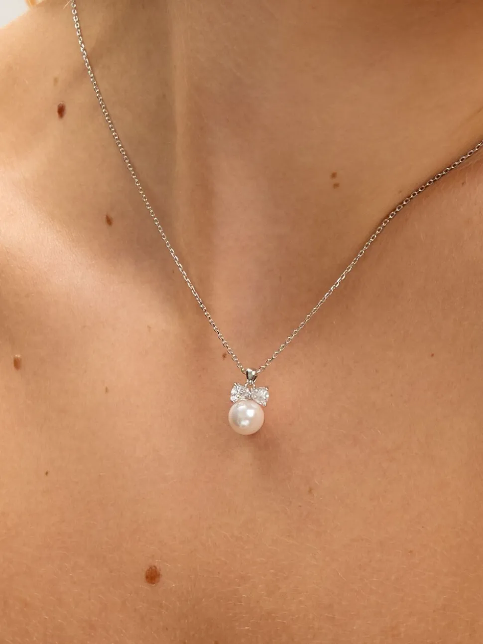Jon Richard Rhodium Plated Crystal Bow and Pearl Drop Set Gift Box