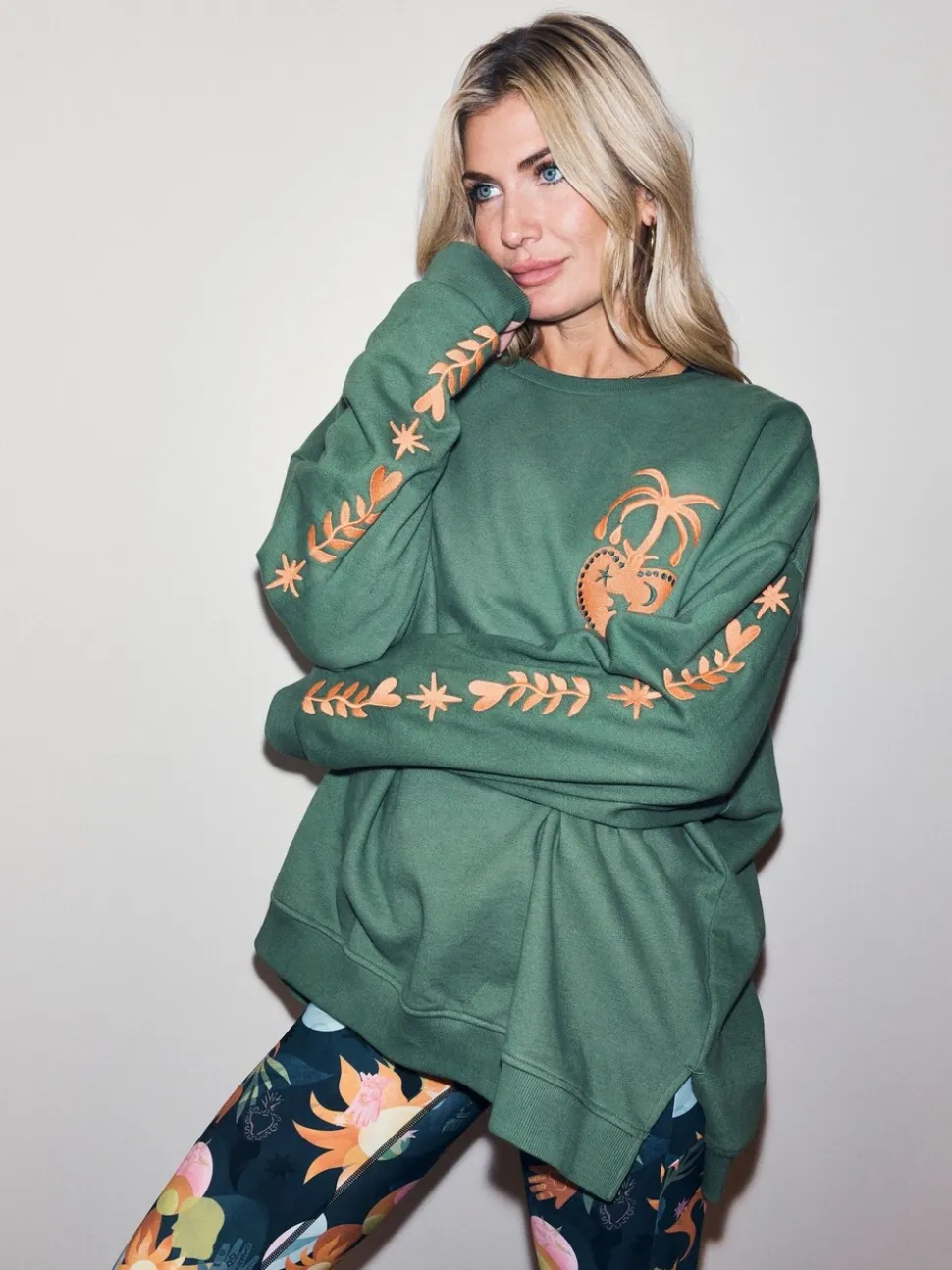 Kakigroen - Never Fully Dressed Embroidered Sweatshirt