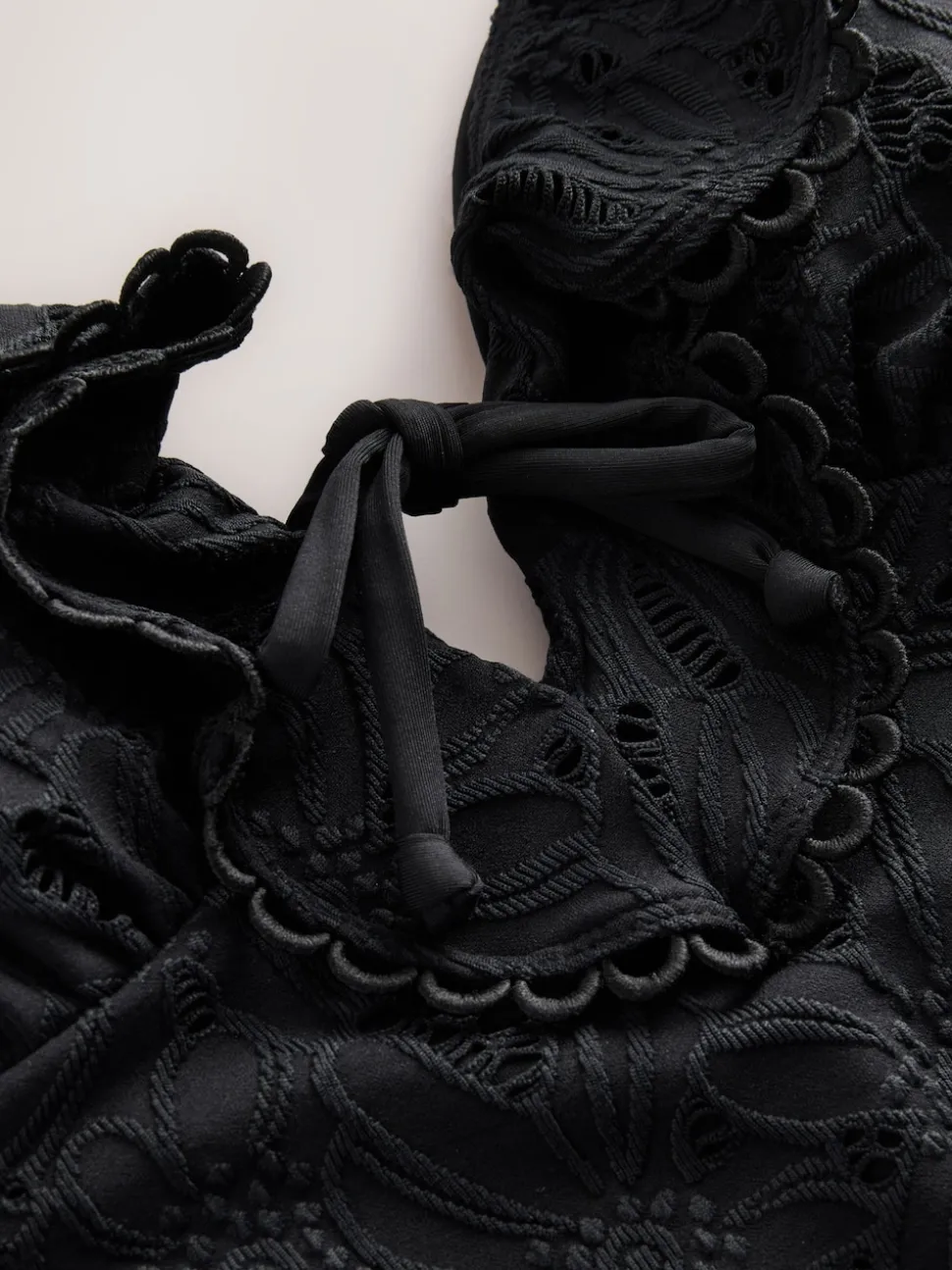 Laura Ashley buikcorrigerend Broderie Zwempak