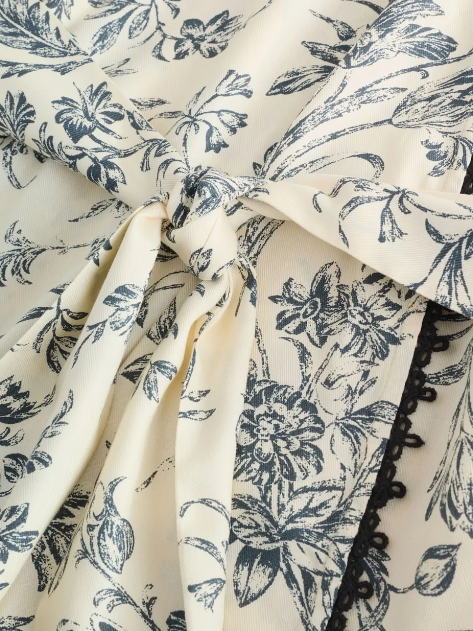 Laura Ashley Viscose Robe