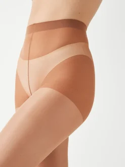 Licht beige - Glanzende panty van 20 denier voor strakke billen, buik en dijen