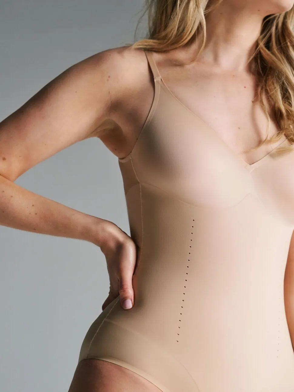 Licht beige - Heist - Sculpt Outer - Vormgevende body