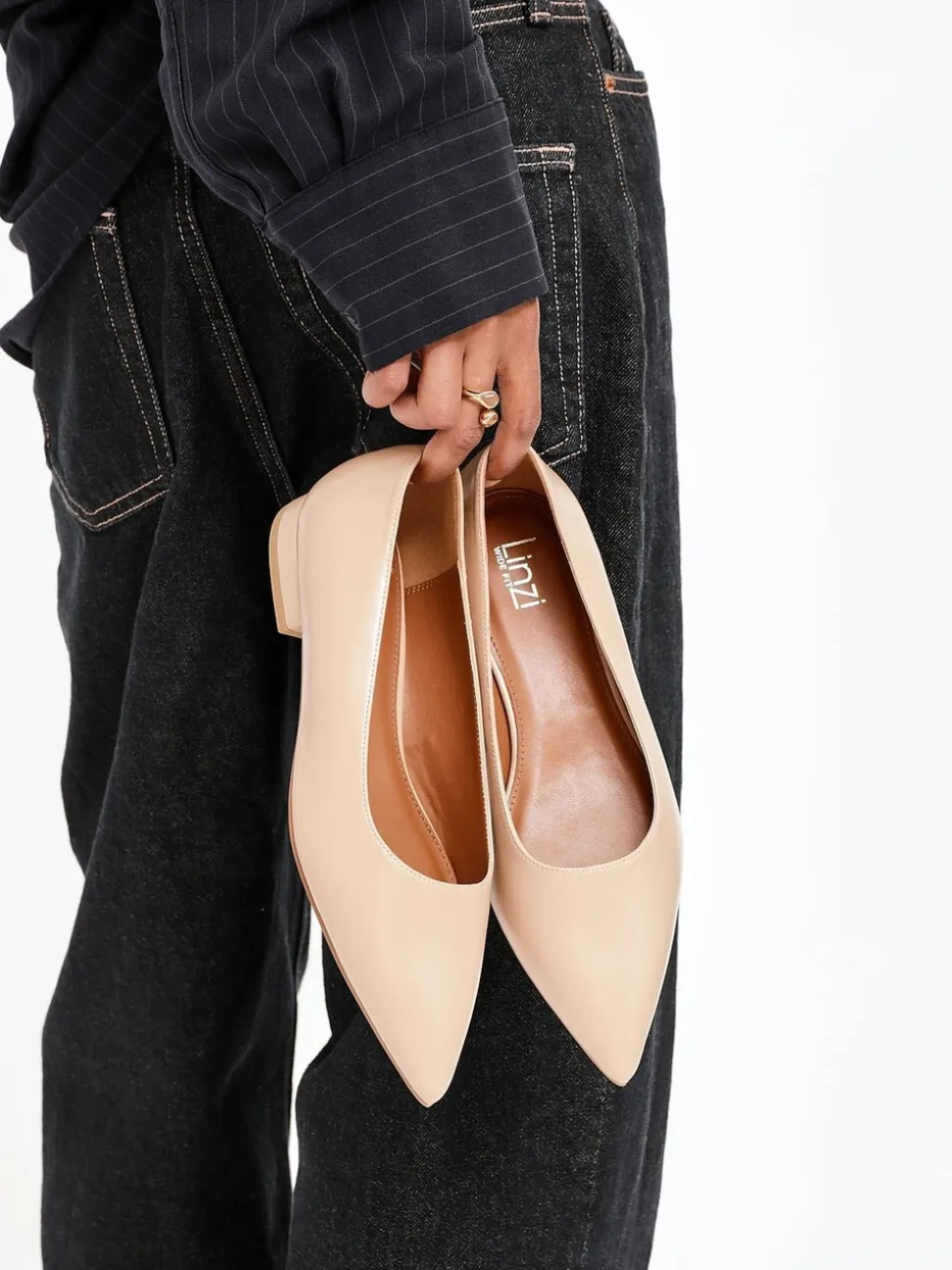 Licht beige - Linzi Wide Fit Compete Pointed Toe Ballet Flat Shoes