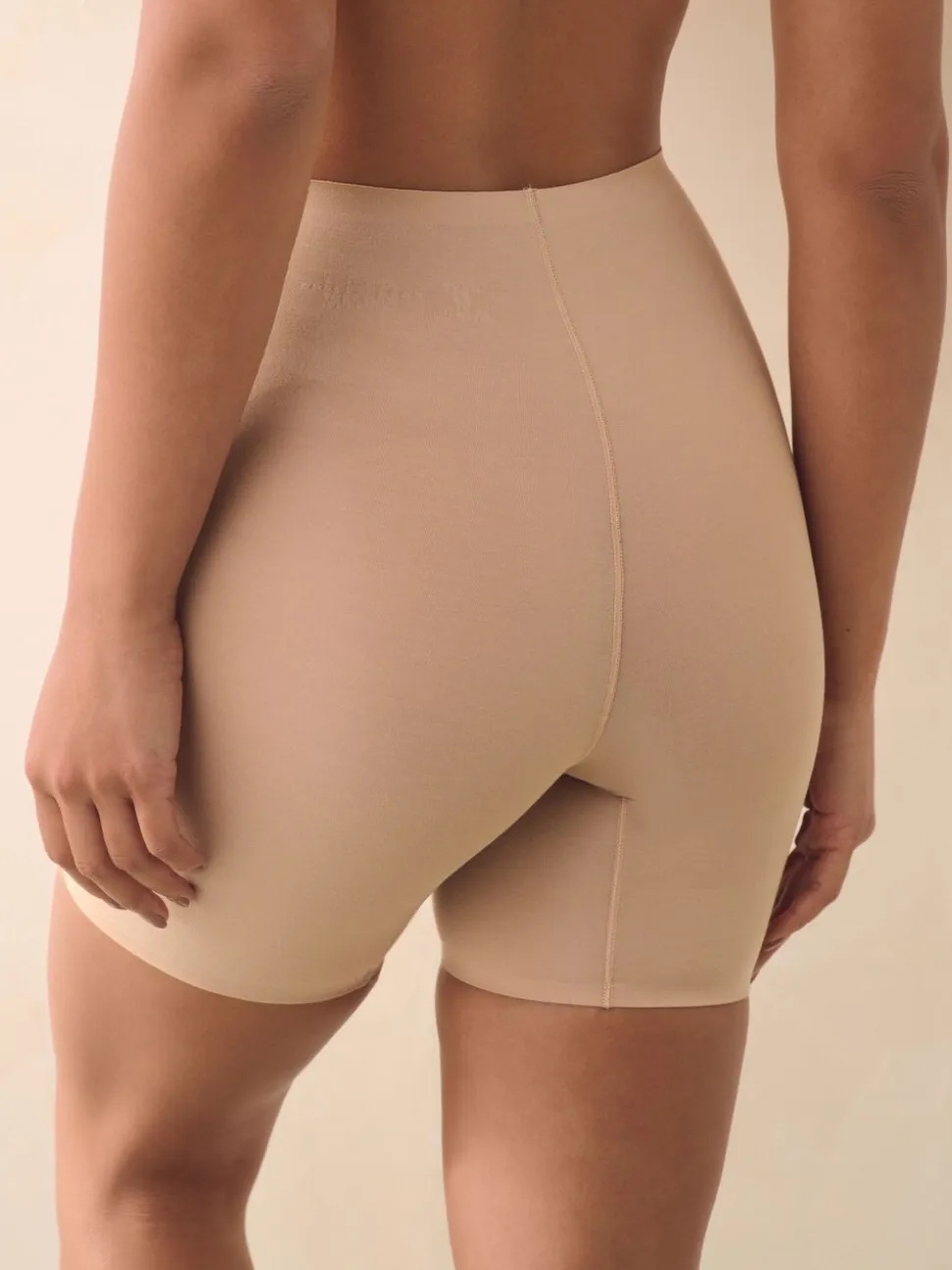 Licht beige - Vormgevend slipje met buikcorrectie van premium katoenmix